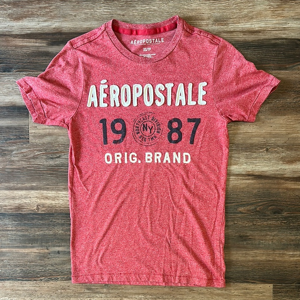 Aeropostale Red Graphic T-Shirt